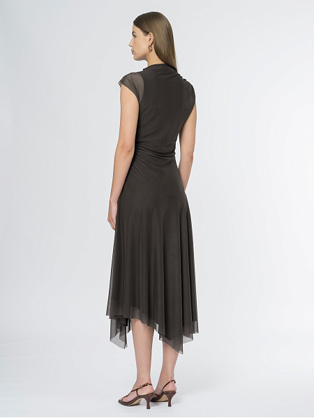 Платье прилегающего силуэта