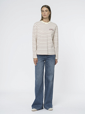 Прямые широкие джинсы