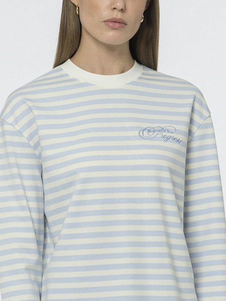 Лонгслив в полоску