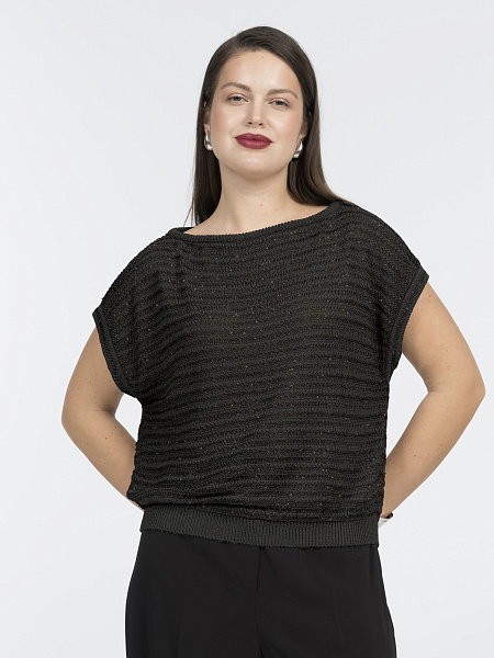 Джемпер с вырезом-лодочкой