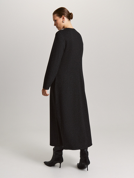 Расклешенное трикотажное платье