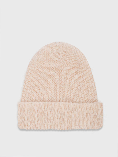 Шапка вязаная молочного  оттенка