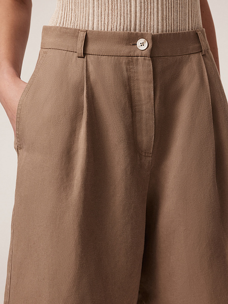 Шорты изо льна и тенселя