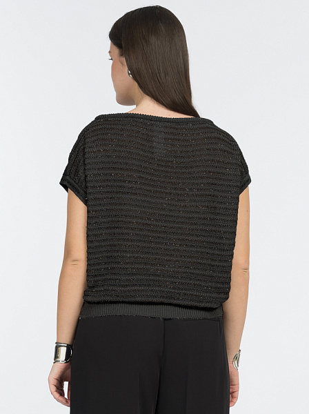 Джемпер с вырезом-лодочкой