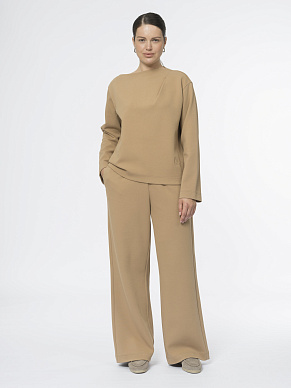 Асимметричная блуза из трикотажа пике