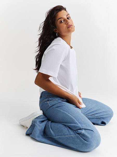 Базовая футболка из хлопка