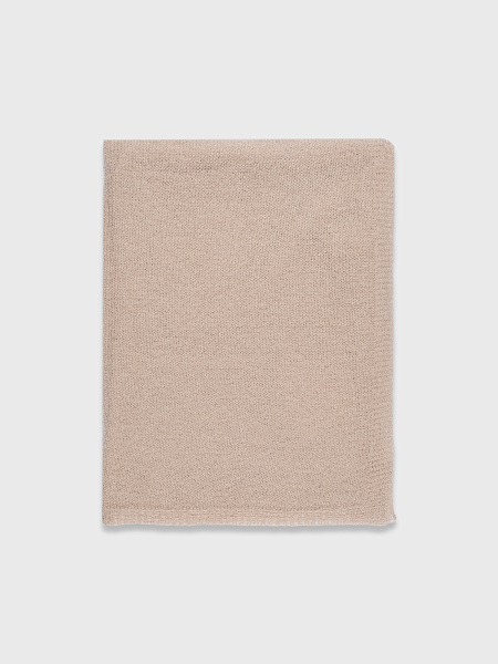 Вязаный палантин с мохером