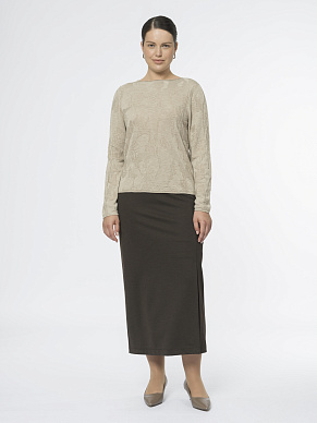 Джемпер, связанный по бесшовной технологии