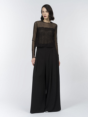 Блуза с ажурным кружевом