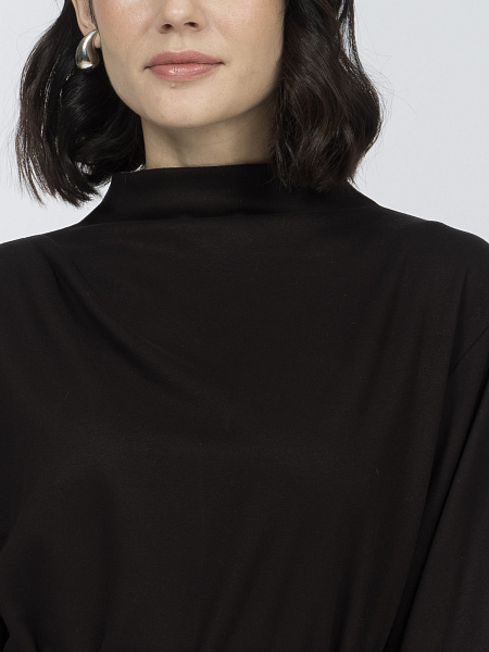 Платье из мягкого вискозного трикотажа