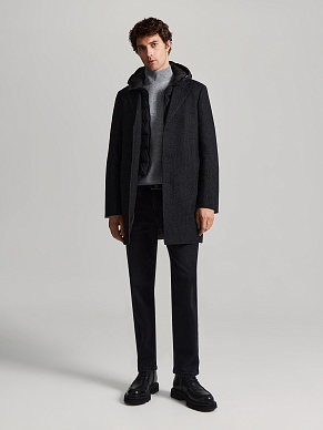 Шерстяное пальто со съемным капюшоном и манишкой