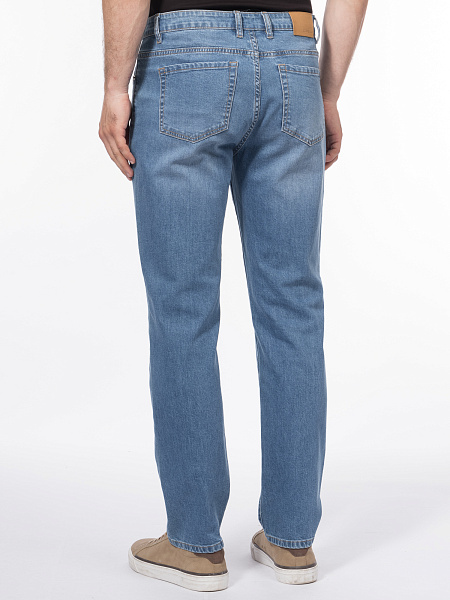 Облегающие джинсы