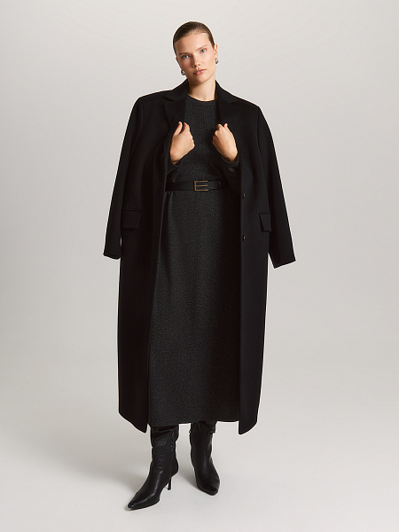 Расклешенное трикотажное платье