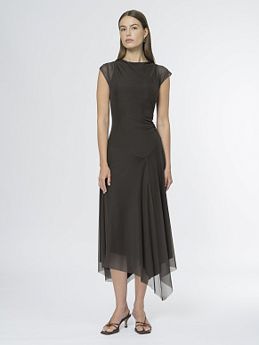 Платье с асимметричным низом