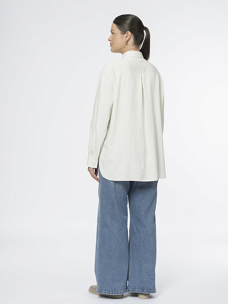 Широкие джинсы