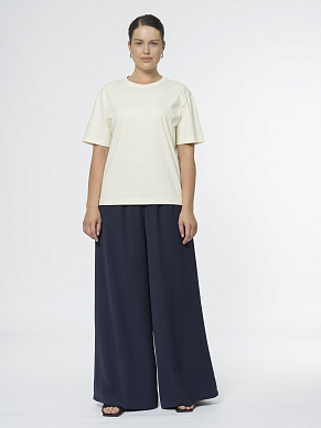 Струящиеся брюки палаццо