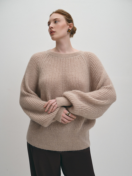 Вязаный джемпер крупной вязки