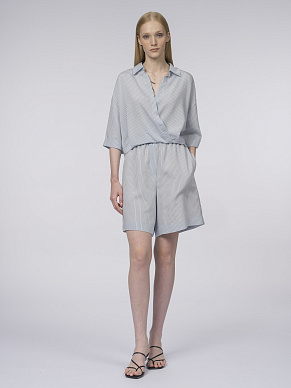 Блуза оригинального кроя