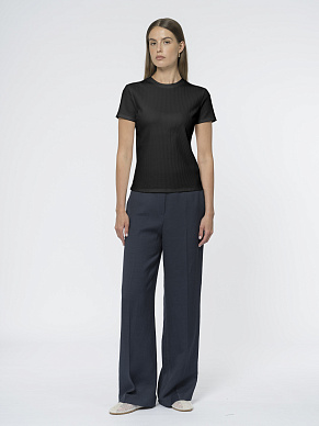 Футболка из фактурного хлопкового трикотажа