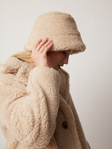 Панама с шерстью молочная