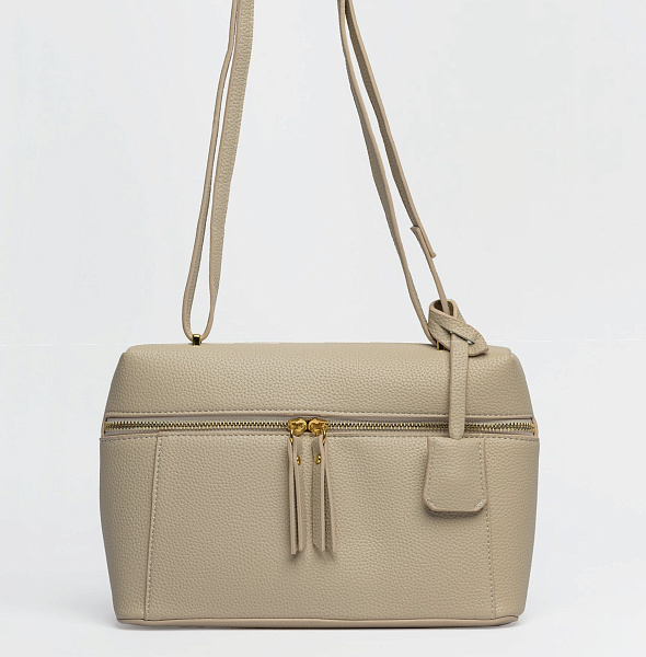 Сумка трендовой формы "косметичка"