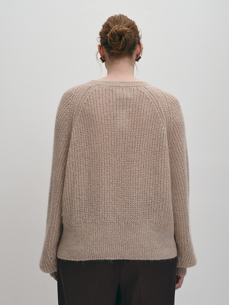 Вязаный джемпер крупной вязки