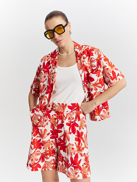 Шорты с цветочным принтом