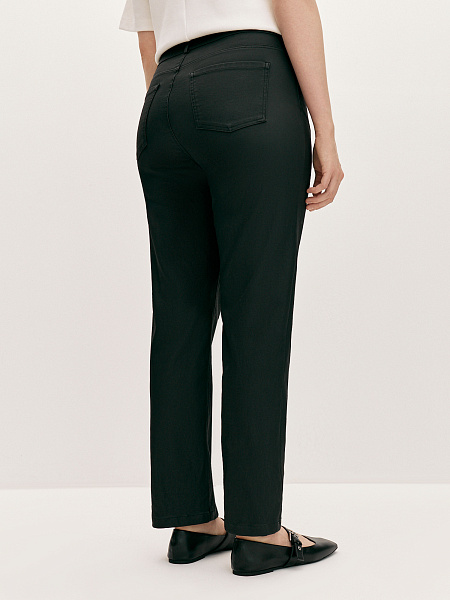 Джинсы базовые прямые