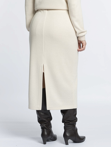 Юбка карандаш из вискозного трикотажа