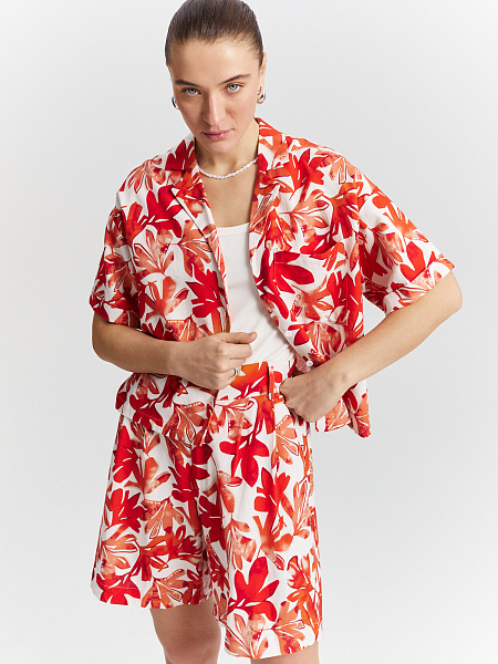 Шорты с цветочным принтом