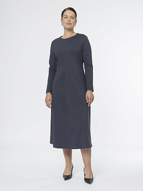 Приталенное платье из вискозного трикотажа