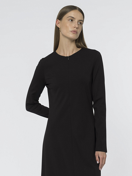 Приталенное платье из вискозного трикотажа