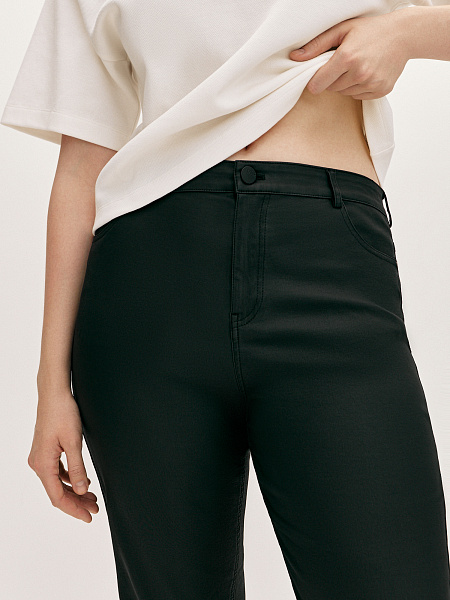 Джинсы базовые прямые