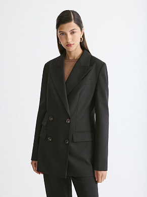 Двубортный приталенный пиджак