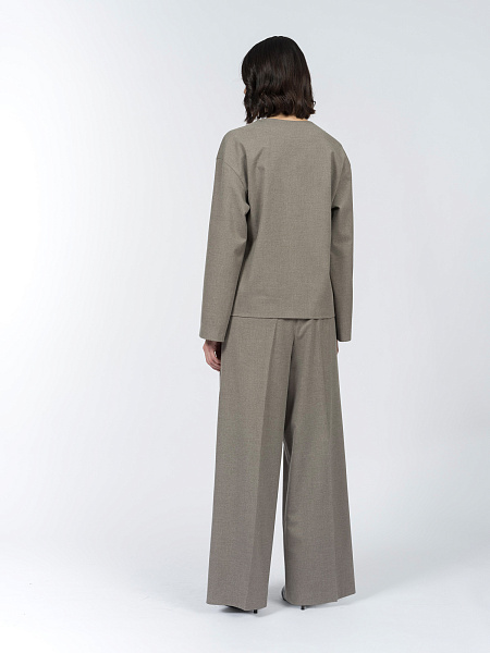 Блуза с комбинированным вырезом