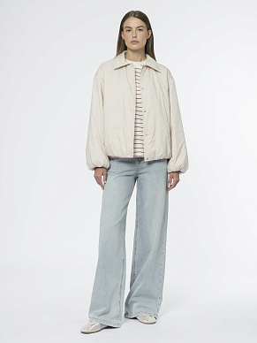 Куртка на синтепоне с отложным воротником