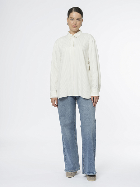 Широкие джинсы