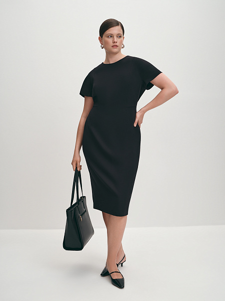 Платье-футляр на молнии