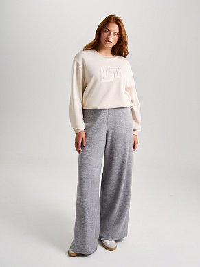 Свитшот с вышивкой и подвязами