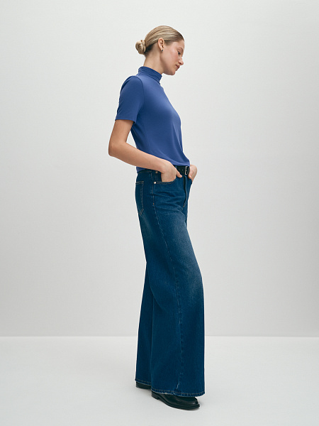 Базовая водолазка с коротким рукавом