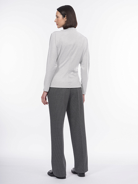 Асимметричная блуза с длинным рукавом