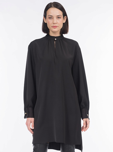 Платье с жемчужными запонками