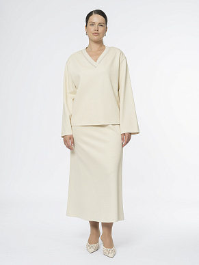 Свитшот с V-вырезом из мягкого трикотажа