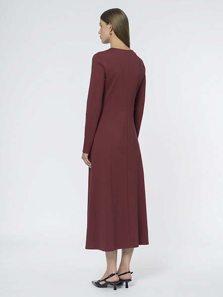 Приталенное платье из вискозного трикотажа