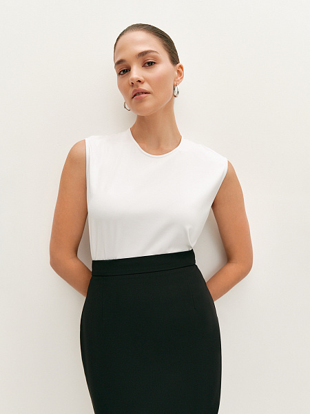 Базовый белый топ