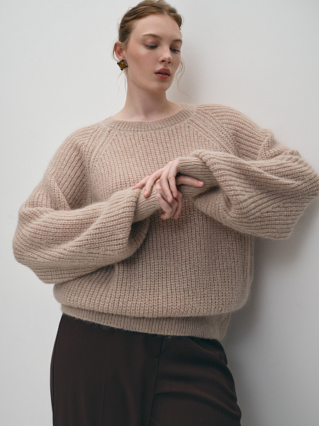 Вязаный джемпер крупной вязки