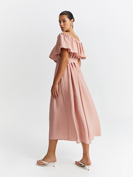 Платье-миди с воланом