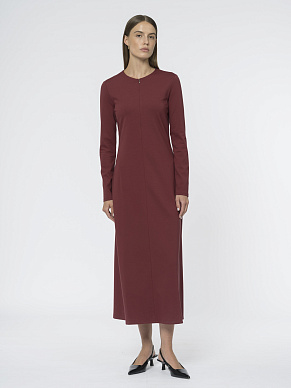 Приталенное платье из вискозного трикотажа