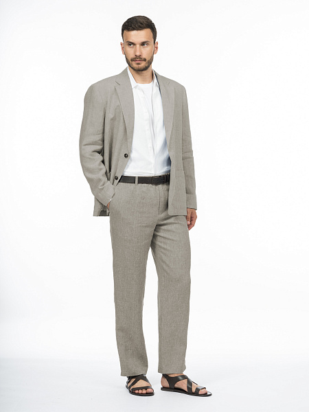 Брюки свободного кроя изо льна