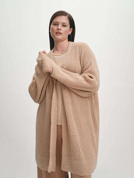 Теплый удлиненный вязаный кардиган